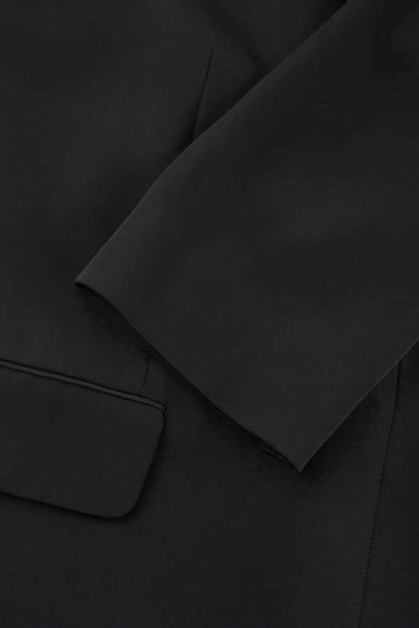 #color_Black