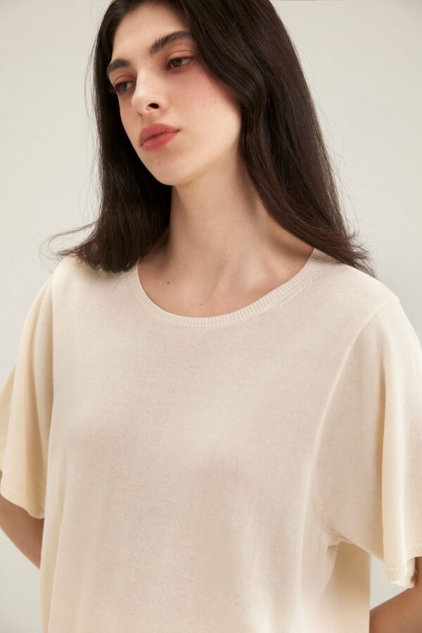 #color_Ivory