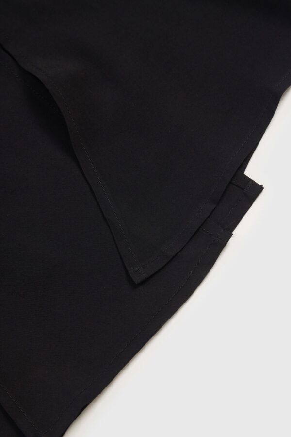#color_Black