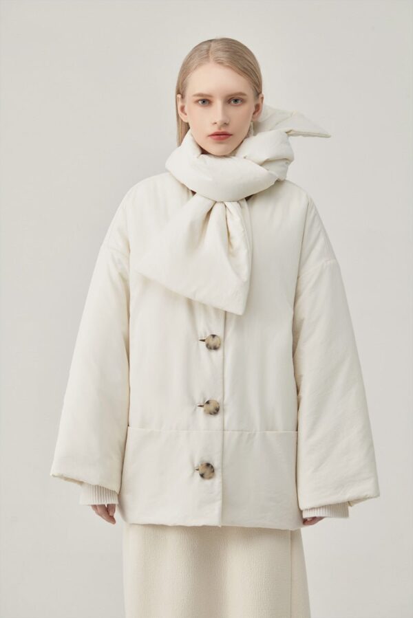 #color_Ivory